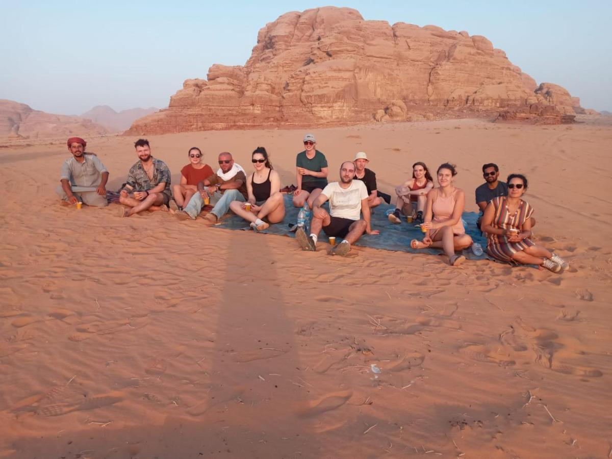 Star City Camp Wadirum Wadi Rum Exterior foto