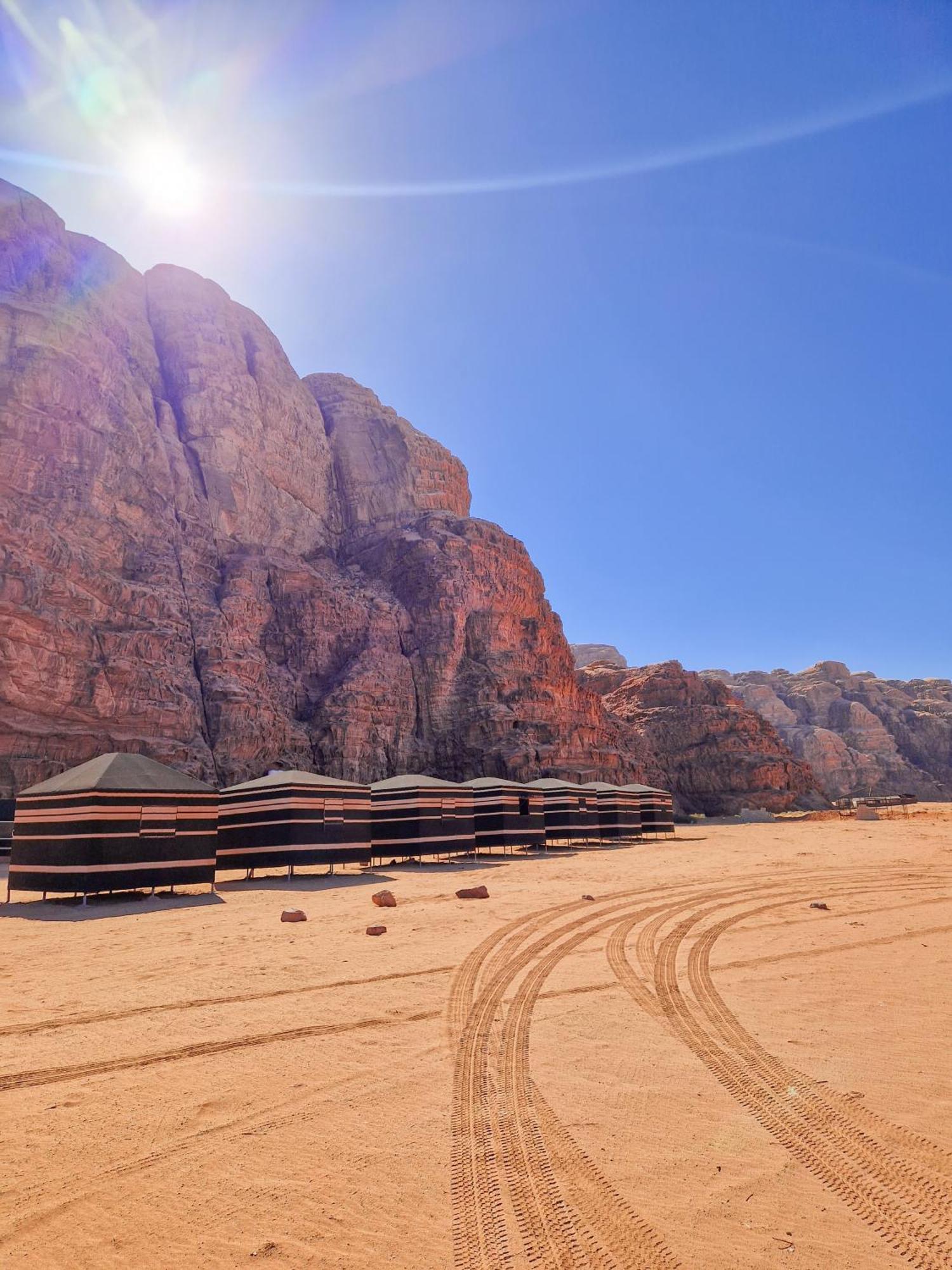 Star City Camp Wadirum Wadi Rum Exterior foto